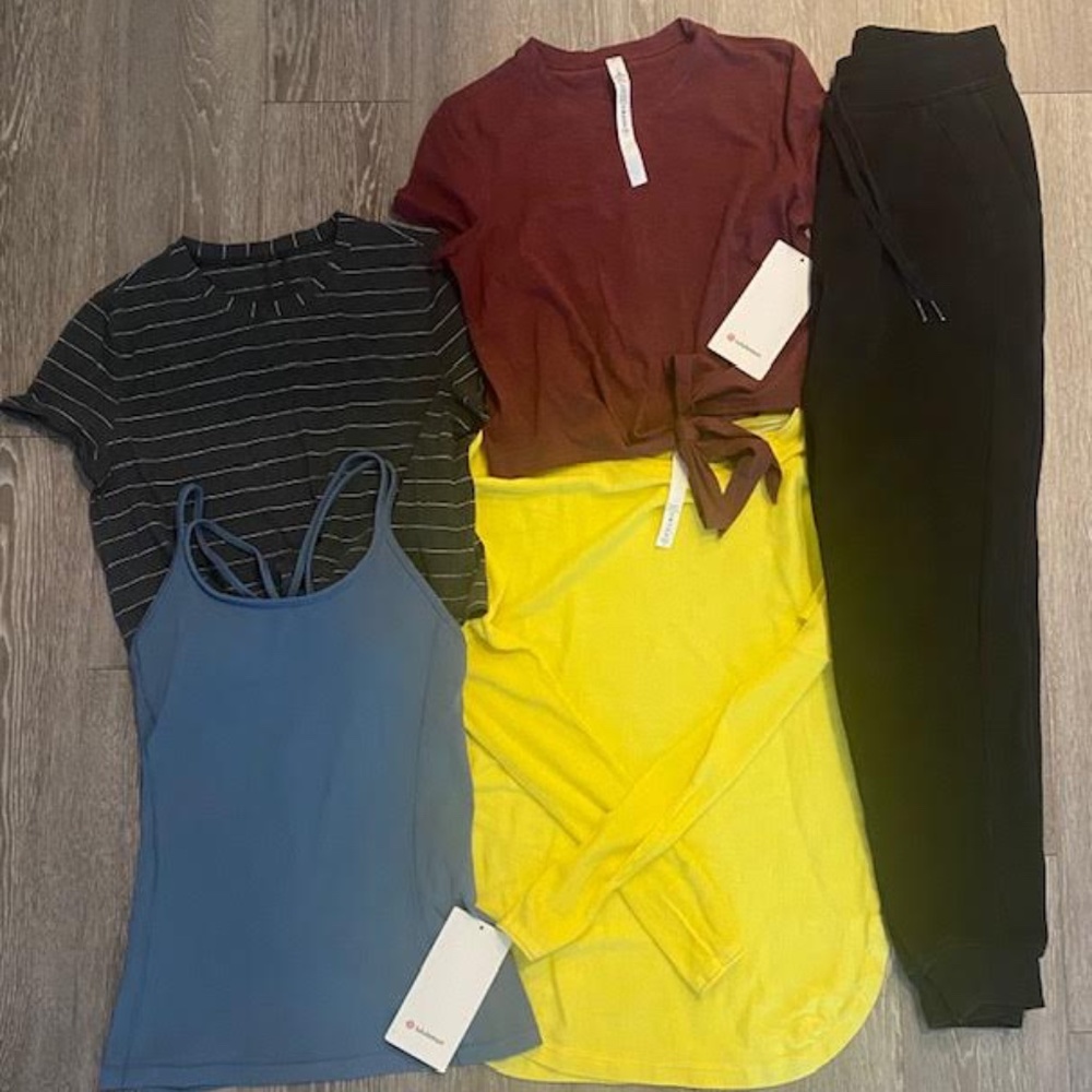 LOT of LULULEMON Clothes